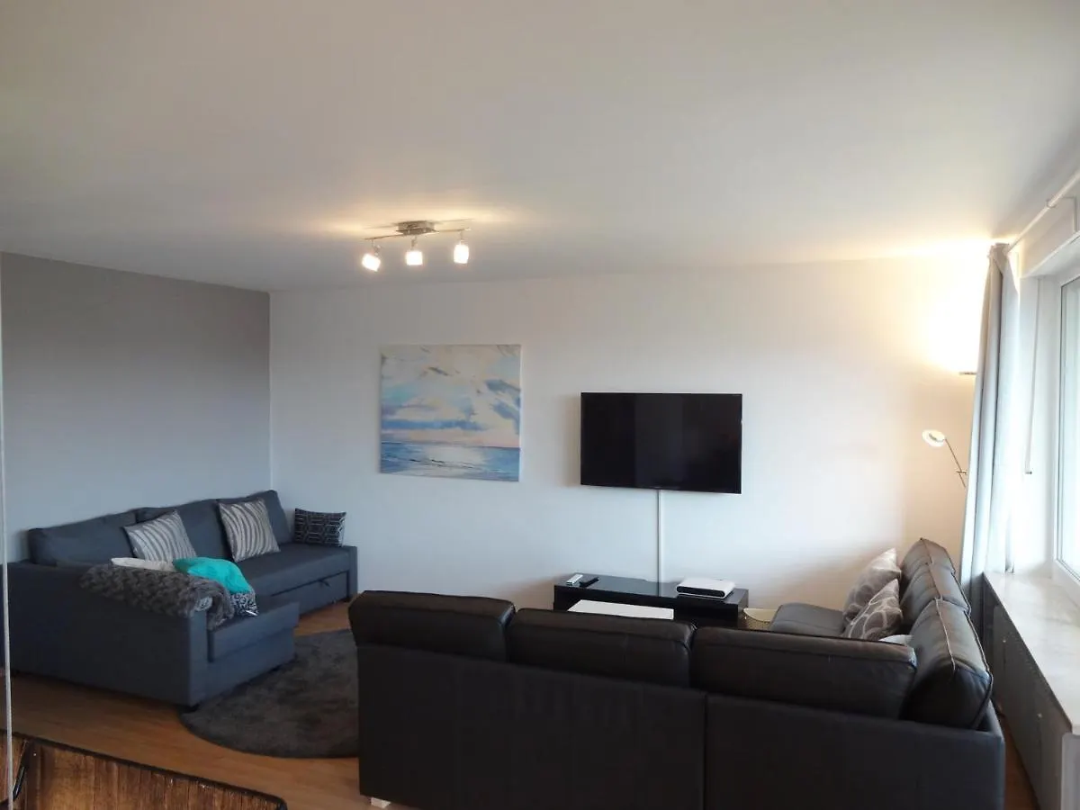 Schöne Wohnungen am Bahnhof in Dachau - 20 Min bis München Zentrum Apartment